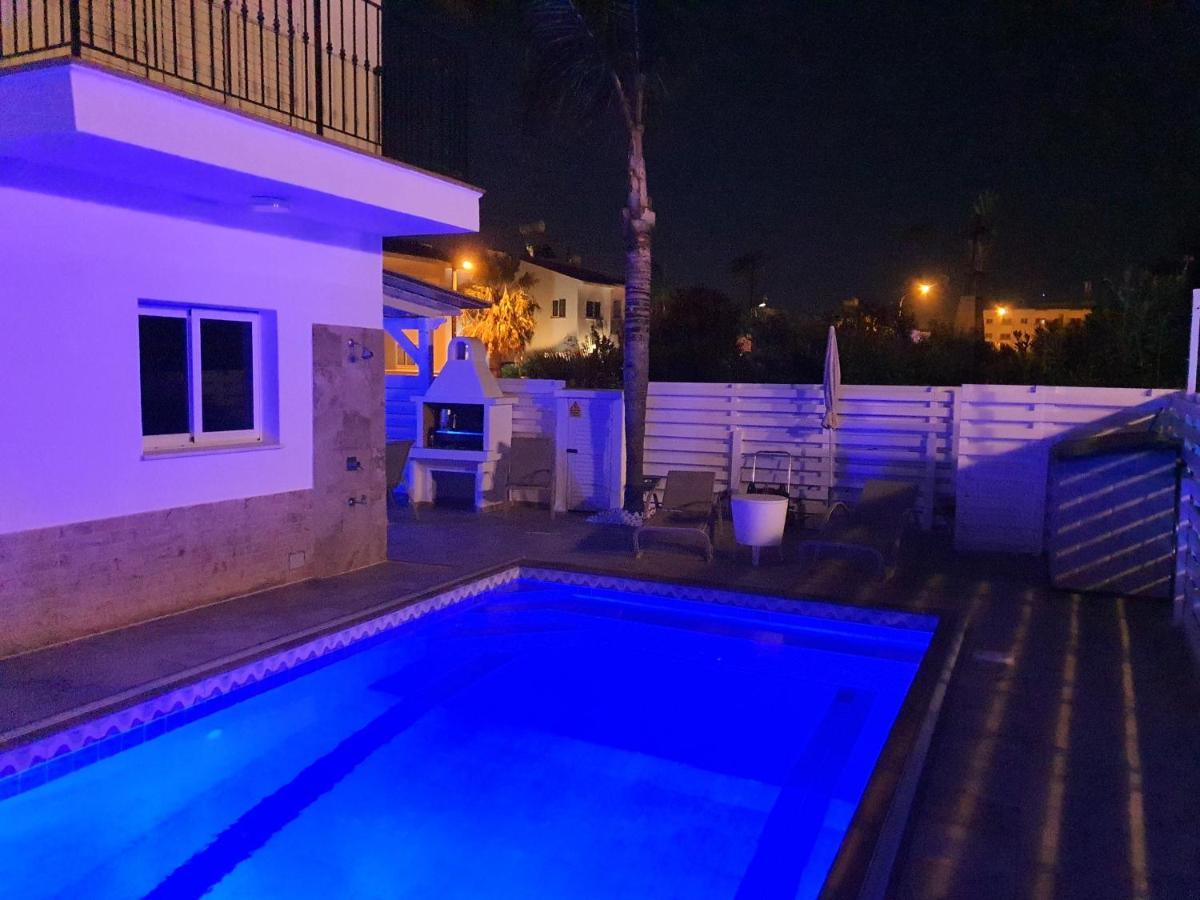וילה Sea View With Private Pool פרוטאראס
