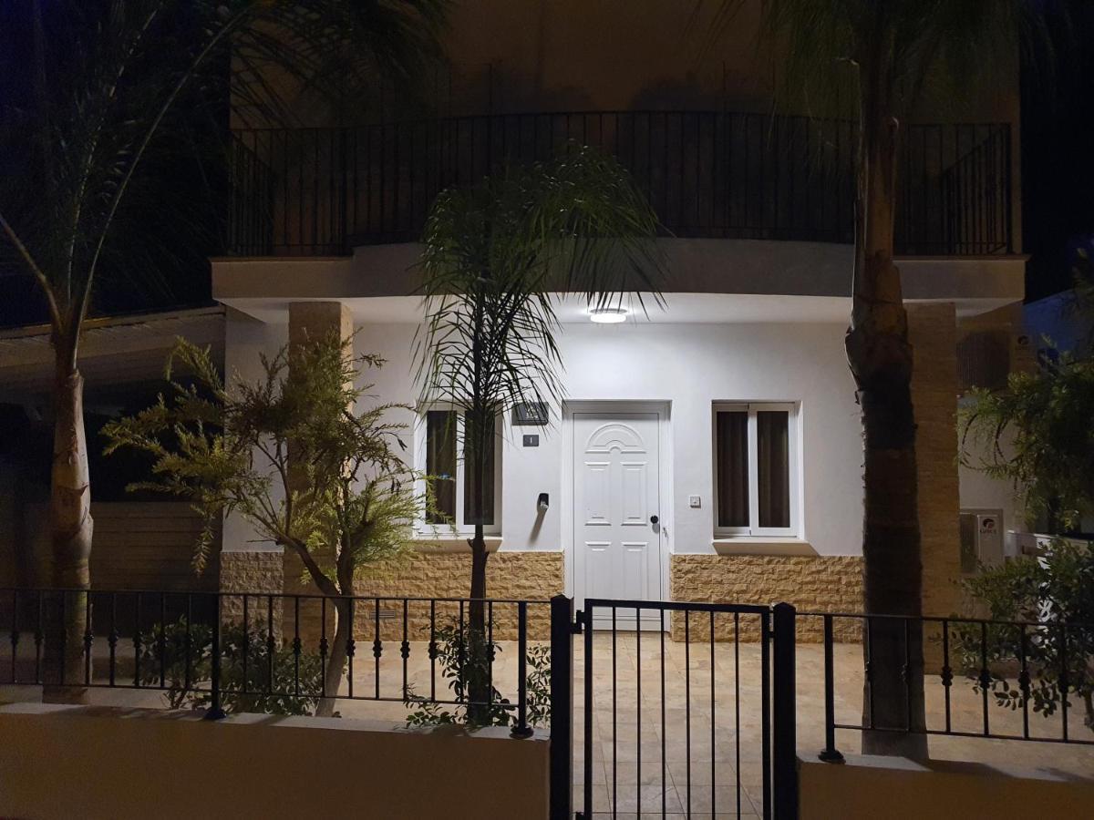 Sea View With Private Pool * פרוטאראס