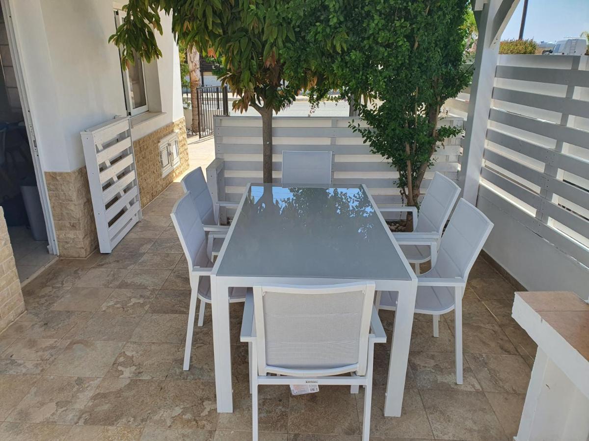 וילה Sea View With Private Pool *